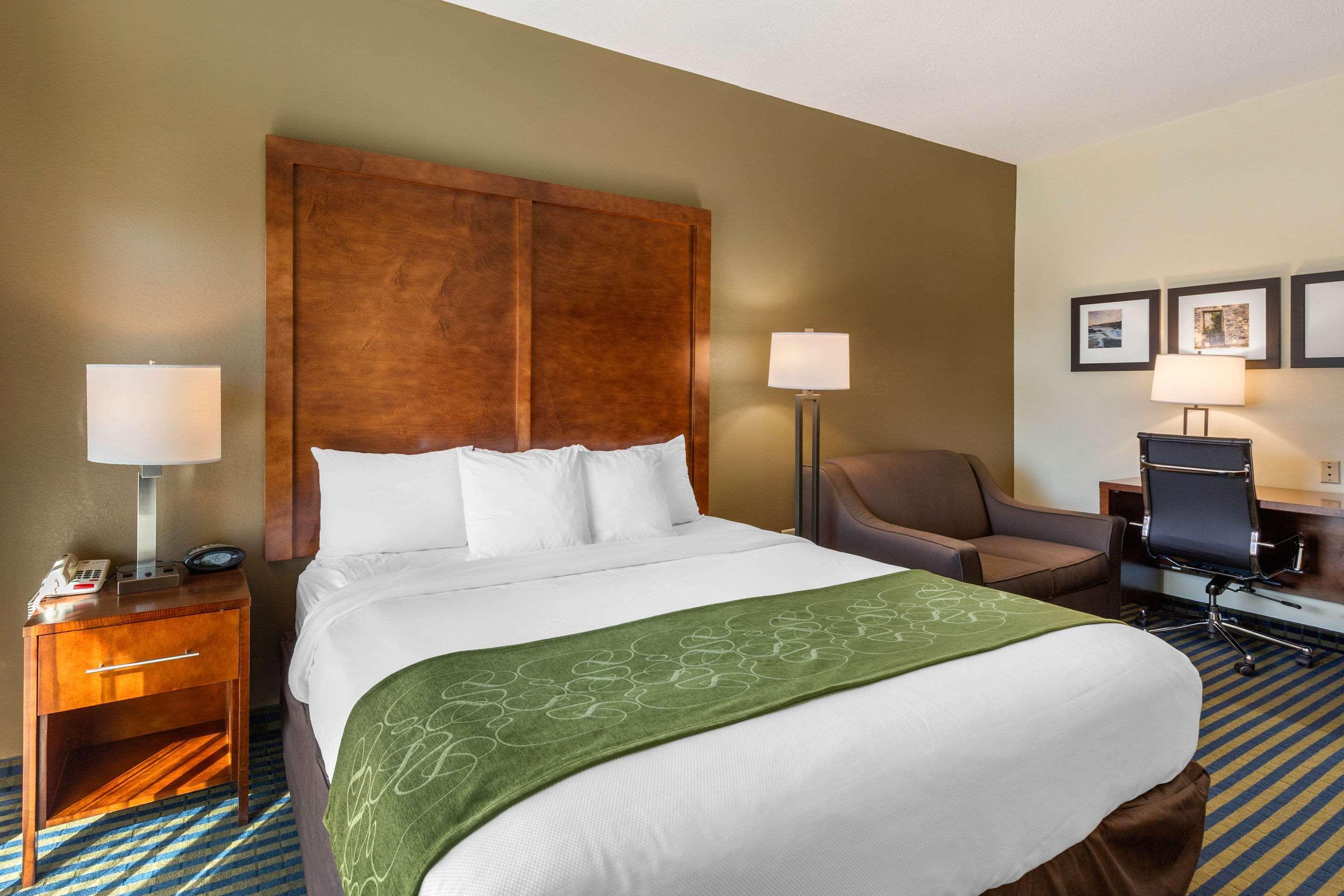 Holiday Inn Express & Suites Leesburg - Historic District By Ihg Exteriör bild