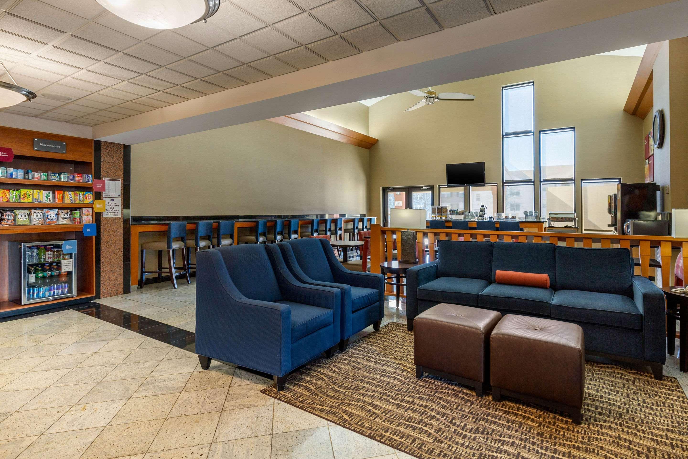 Holiday Inn Express & Suites Leesburg - Historic District By Ihg Exteriör bild