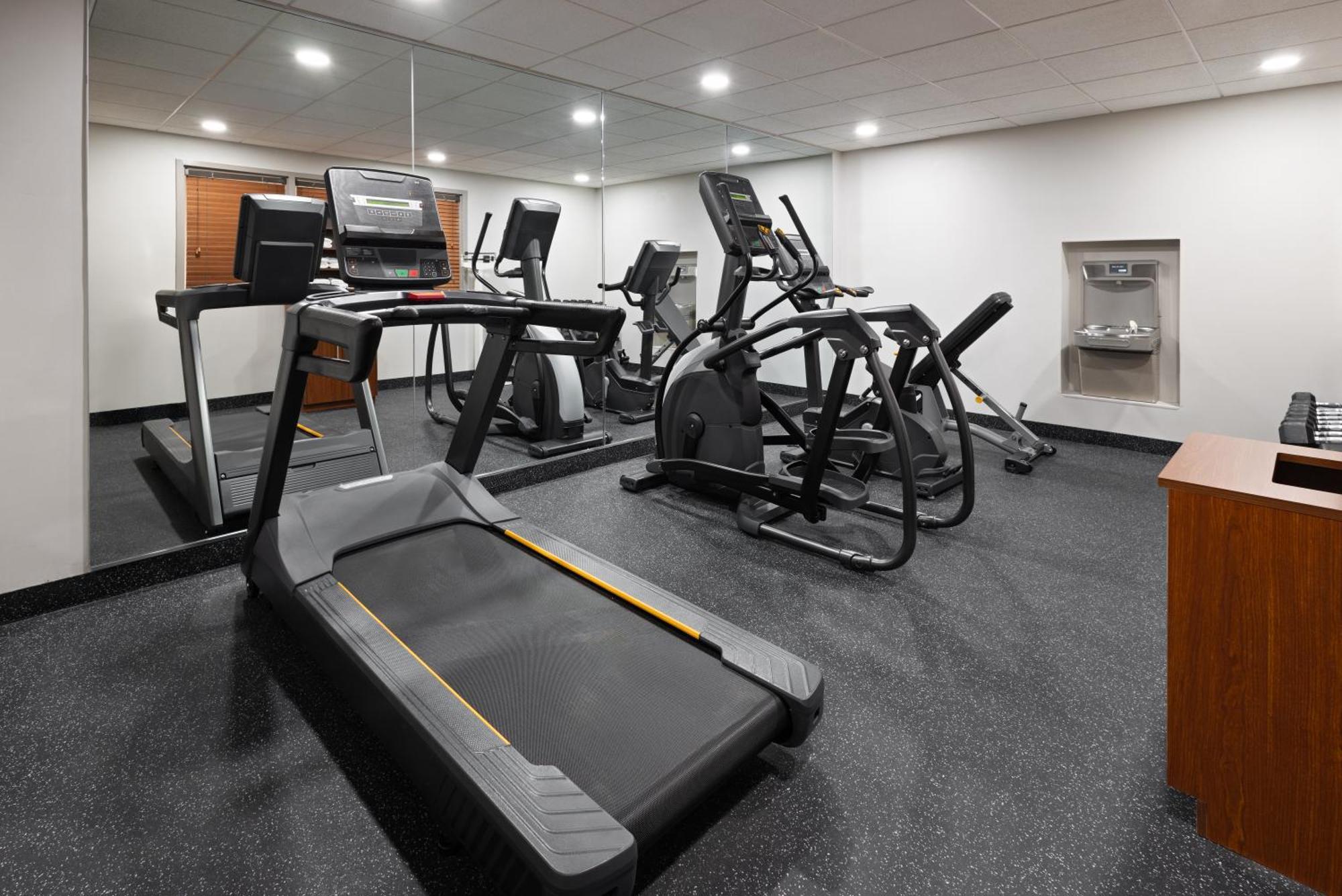Holiday Inn Express & Suites Leesburg - Historic District By Ihg Exteriör bild