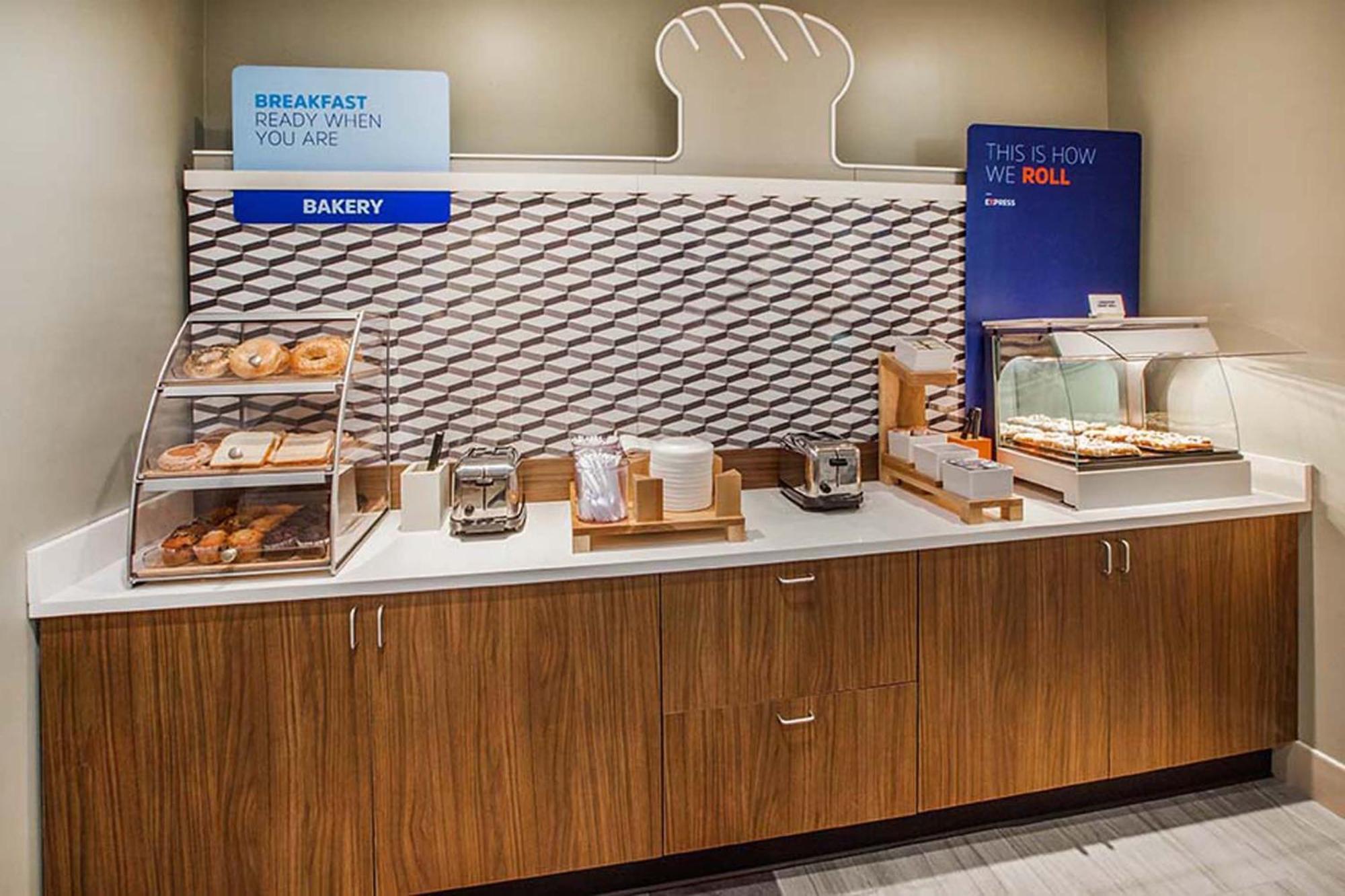 Holiday Inn Express & Suites Leesburg - Historic District By Ihg Exteriör bild