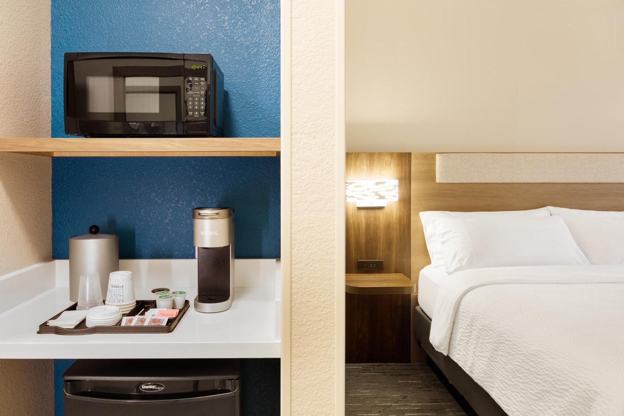 Holiday Inn Express & Suites Leesburg - Historic District By Ihg Exteriör bild