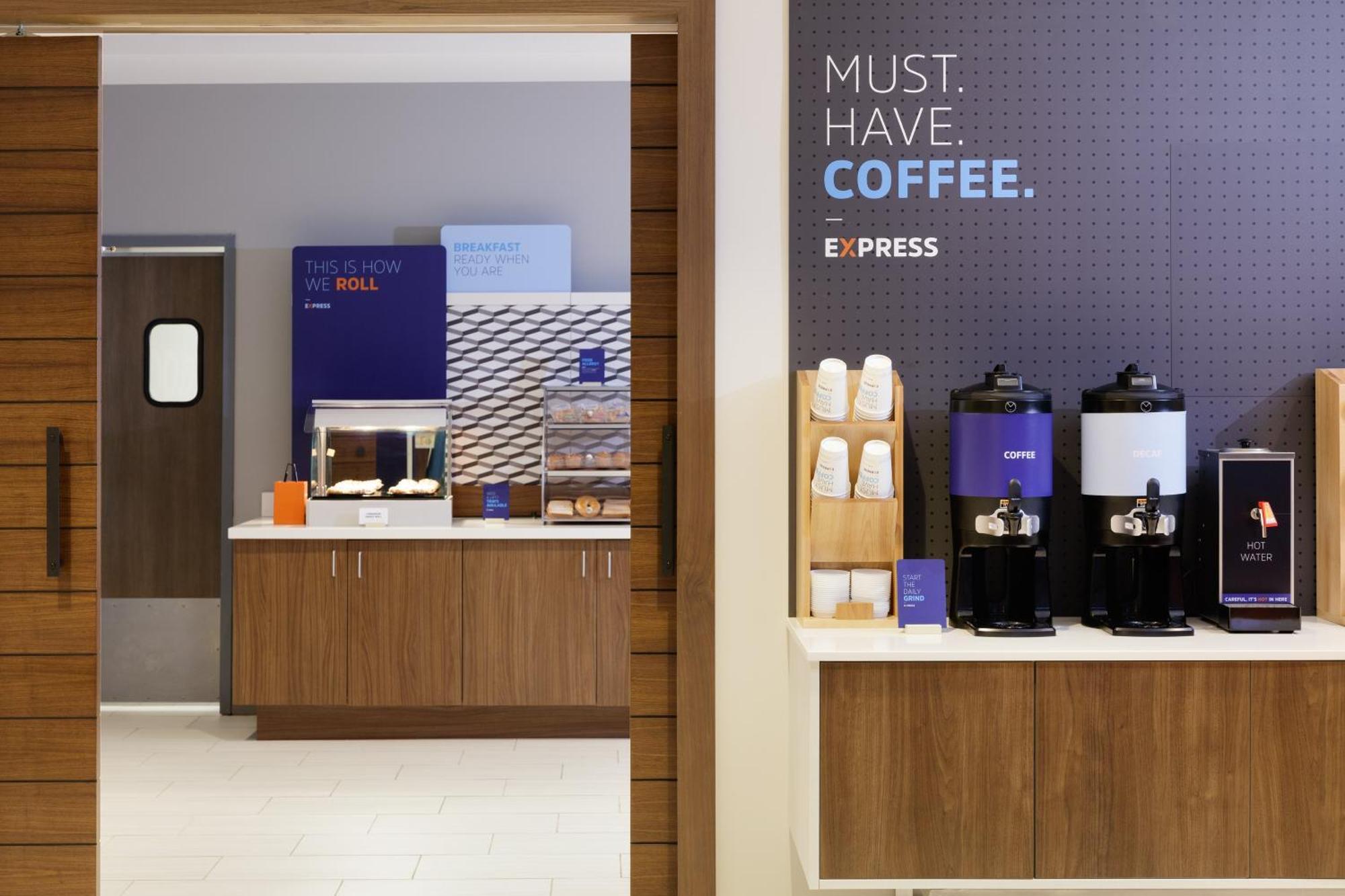 Holiday Inn Express & Suites Leesburg - Historic District By Ihg Exteriör bild